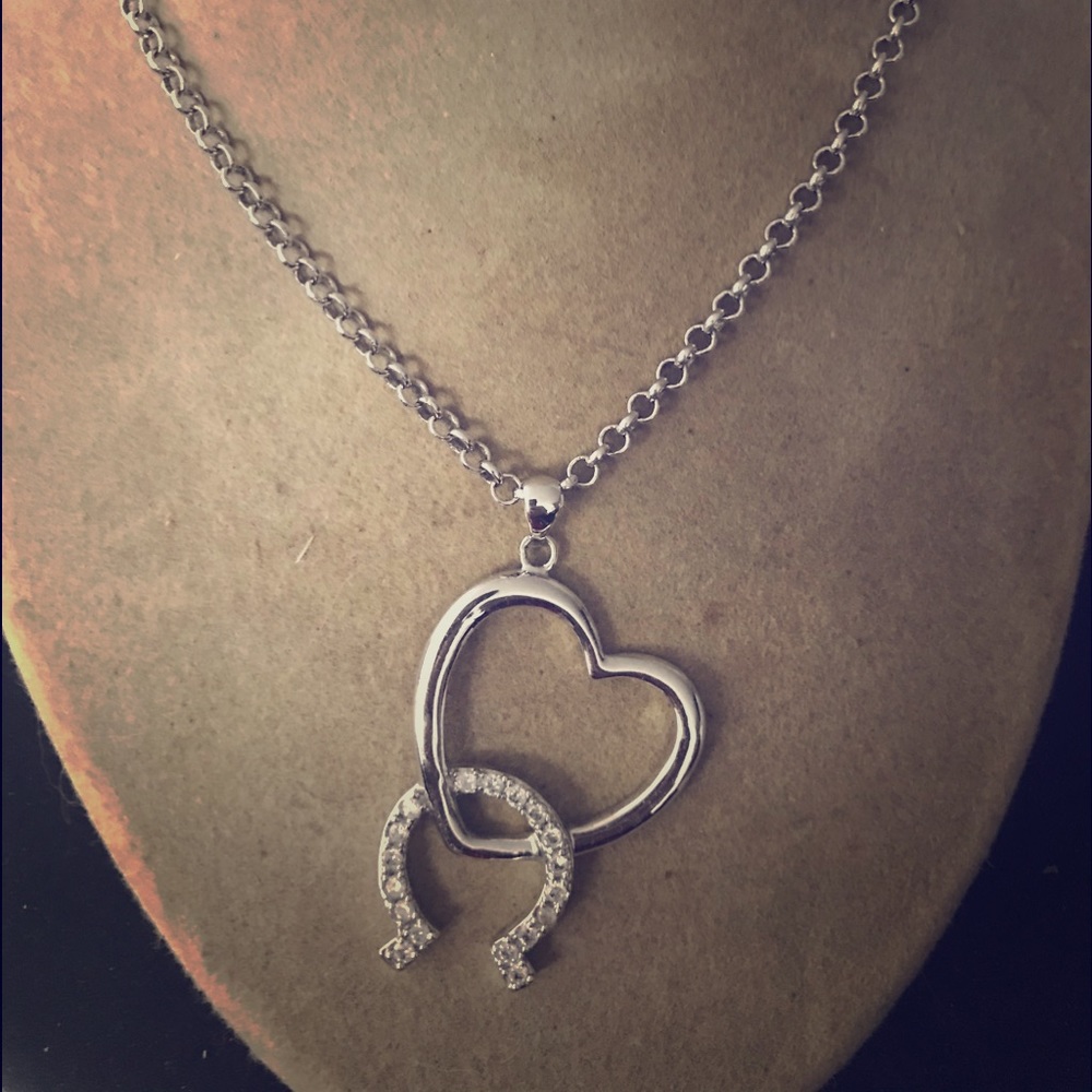 Montana Silver Heart and horseshoe necklace